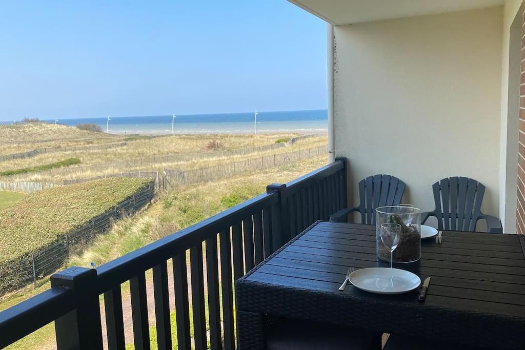 Cabourg-La Mer A Vos Pieds Et La Thalasso A 50 M 외부 사진