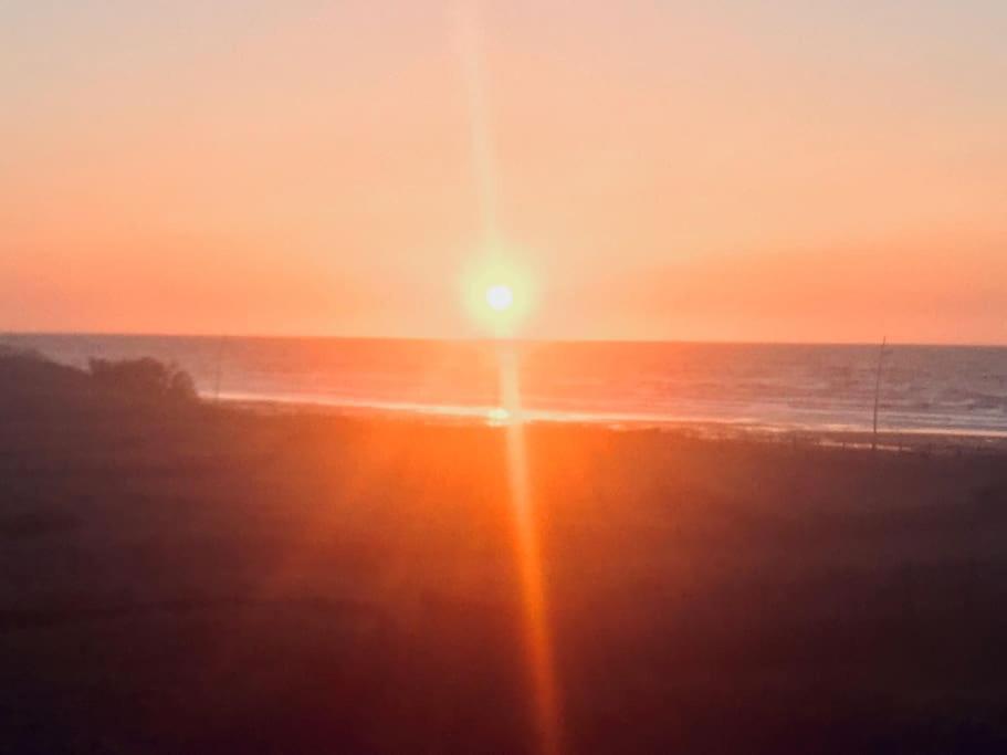 Cabourg-La Mer A Vos Pieds Et La Thalasso A 50 M 외부 사진